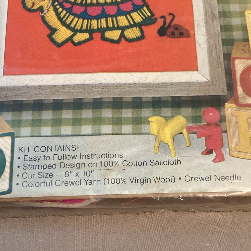 Vintage 1974 Avon Crewel Embroidery Kit Mouse Turtle Ladybug Unopened - Picture 5 of 11